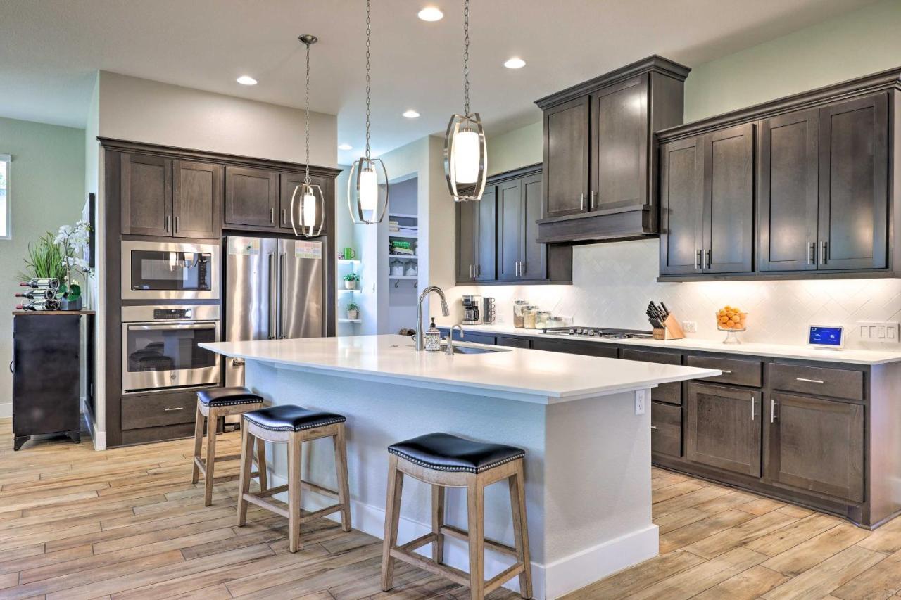 Upscale Austin Area Escape Families Welcome! Dış mekan fotoğraf