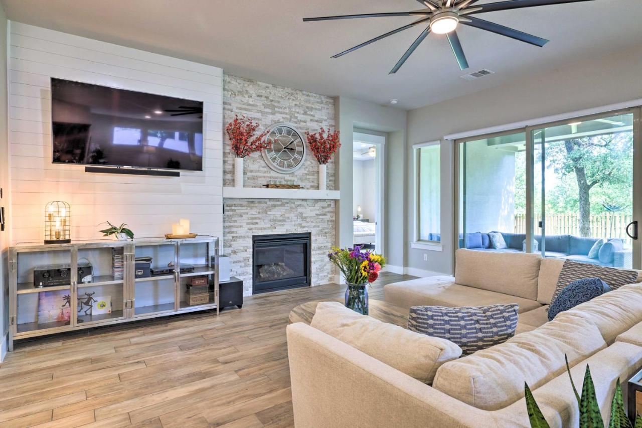 Upscale Austin Area Escape Families Welcome! Dış mekan fotoğraf
