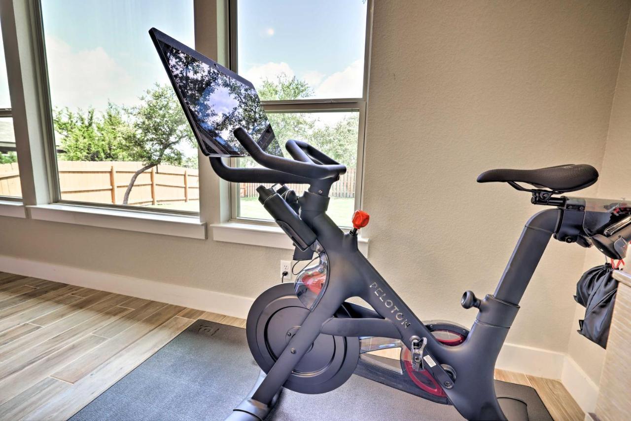 Upscale Austin Area Escape Families Welcome! Dış mekan fotoğraf